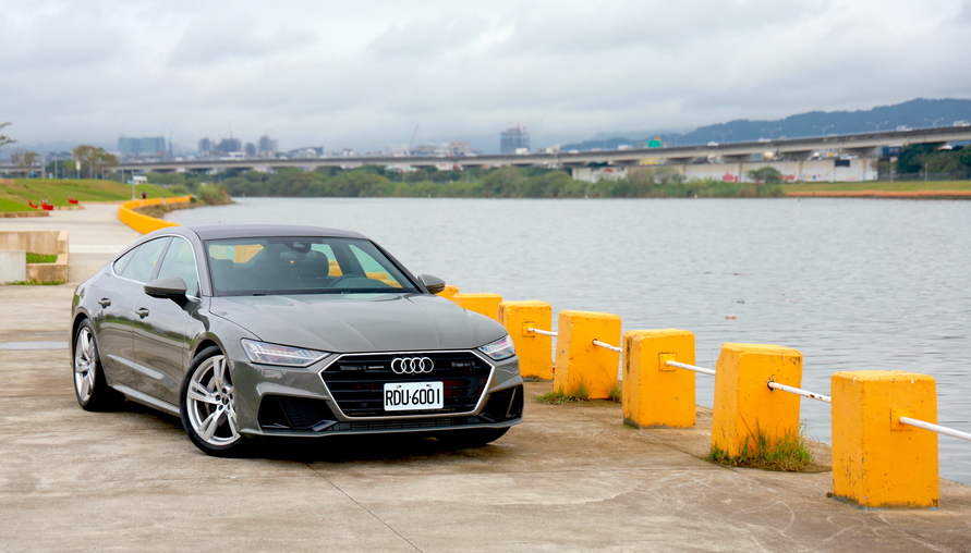 【四輪試駕評測】六缸雅士 Audi A7 55 TFSI quattro